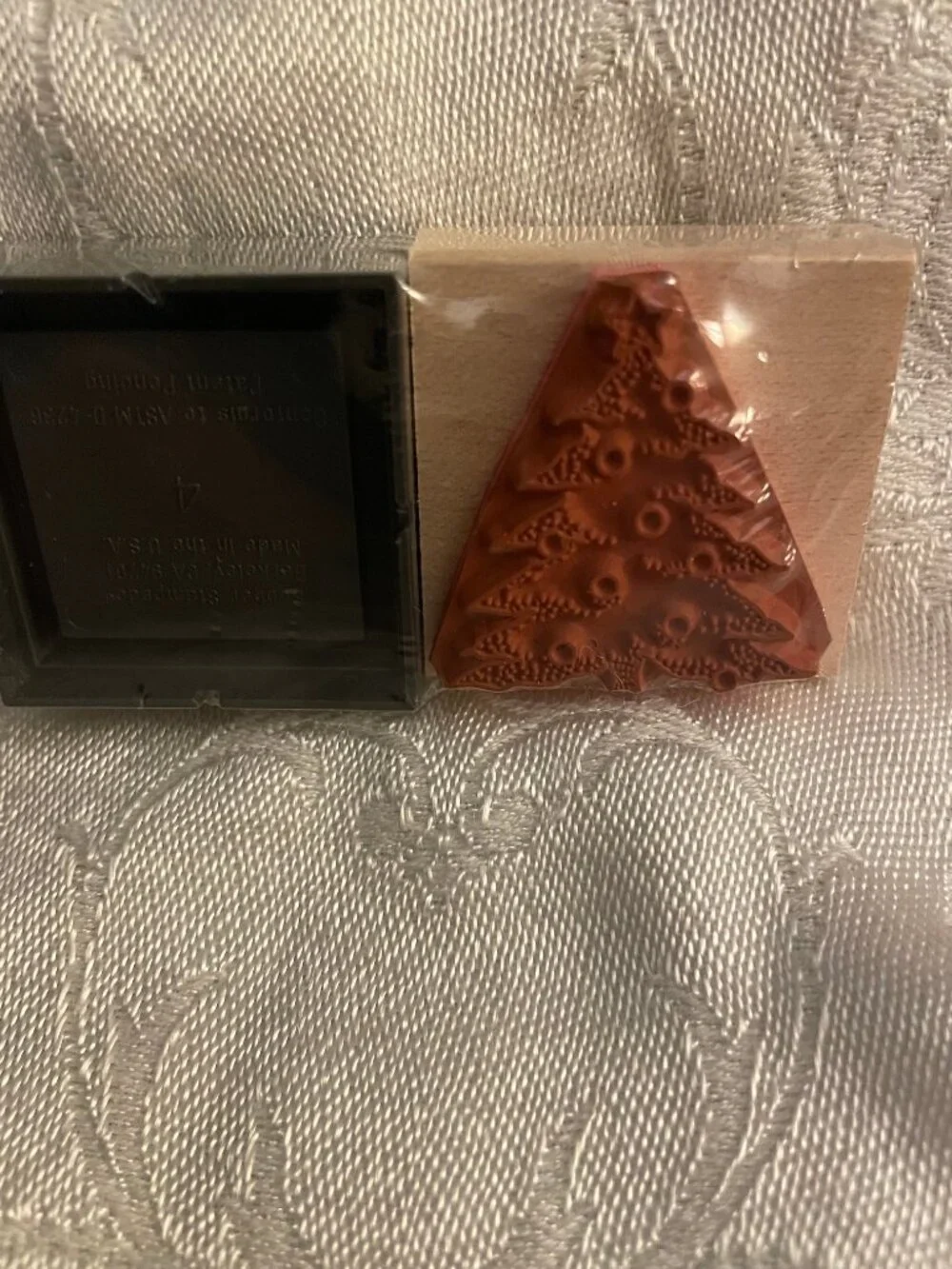 1996 Rubber Stampede Christmas Tree Stamp with Wood Top and Black Prism Ink Pad